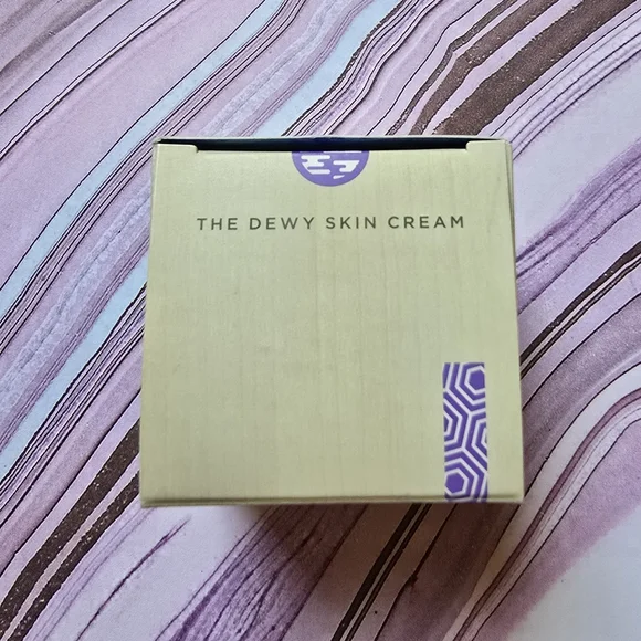 Tatcha - The Dewy Skin Cream - Picture 3 of 4